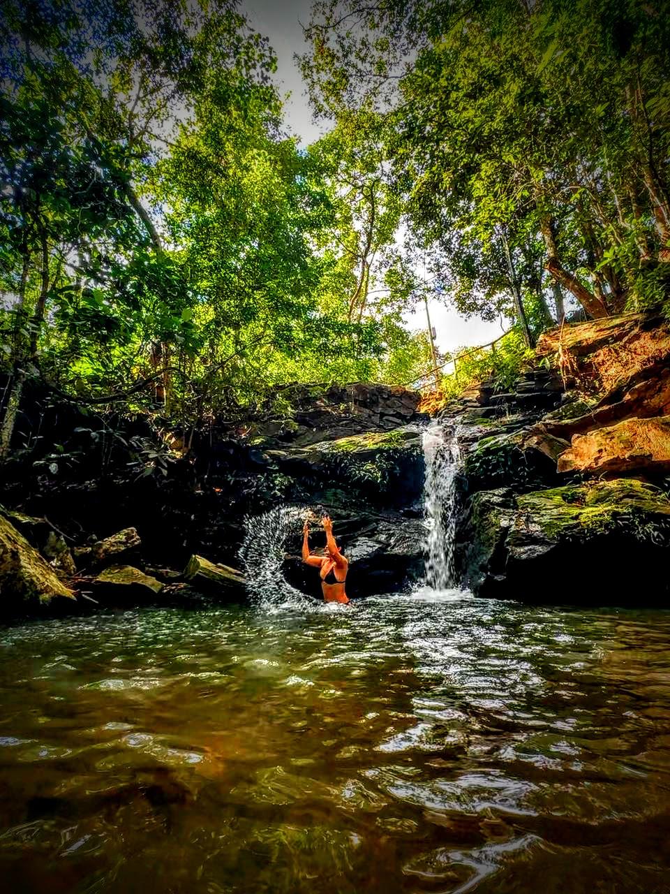 Cachoeira do condomínio